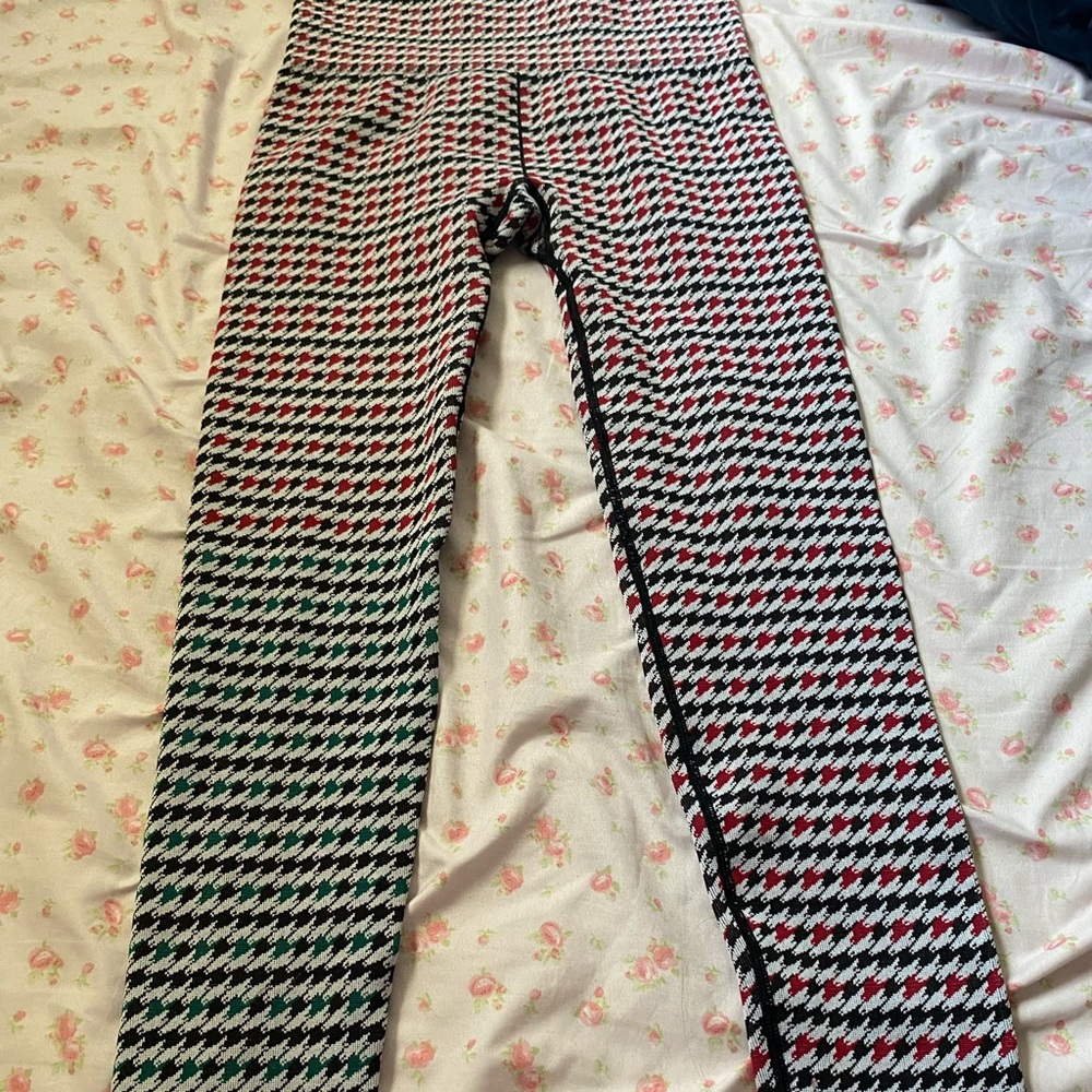 Fabletics houndstooth pants